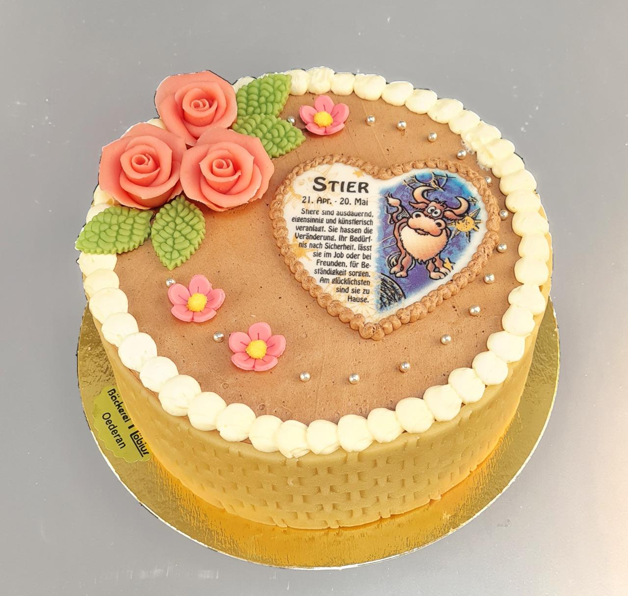 G.28 Kleine Torte mit Sternzeichen